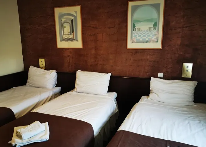 Cheap hotel: Garni Hotel Oasis