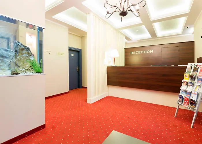Luxe hotel: Five Points Square - City Center